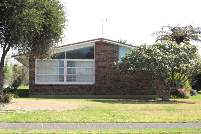 Photo of property in 1 Barron Crescent, Fenton Park, Rotorua, 3010