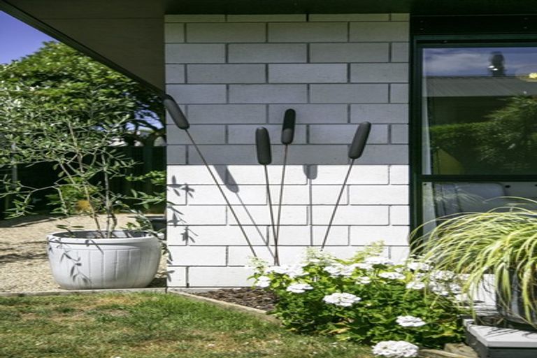 Photo of property in 48b Hamilton Road, Cambridge, 3434