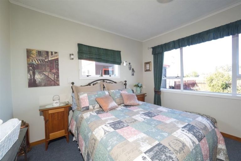 Photo of property in 19 Manchester Street, Tinwald, Ashburton, 7700