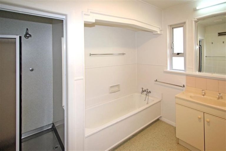 Photo of property in 148 Vivian Street, New Plymouth, 4310