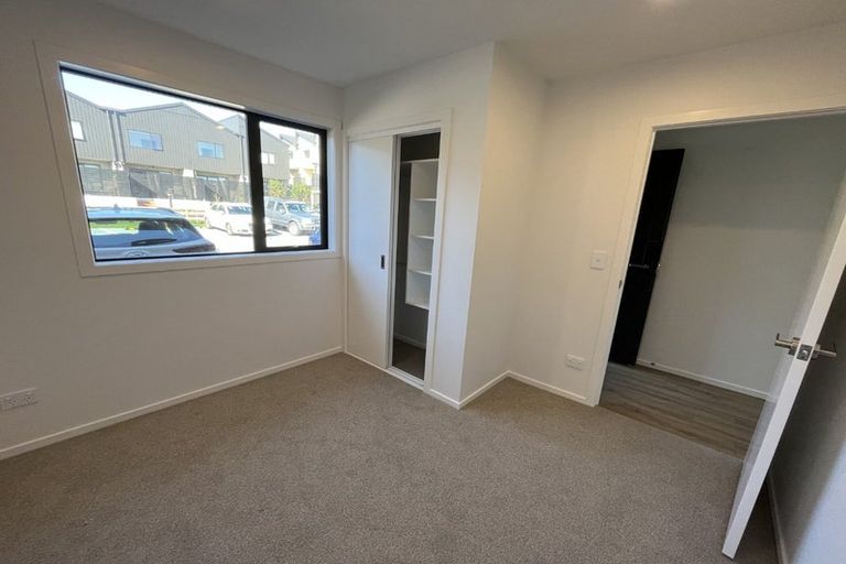 Photo of property in 10/28 Westgate Drive, Westgate, Auckland, 0614
