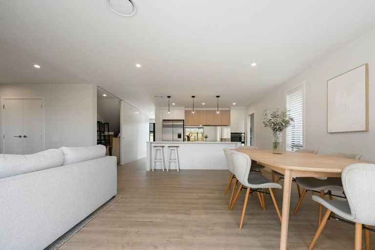 Photo of property in 3 Miharo Crescent, Flagstaff, Hamilton, 3210