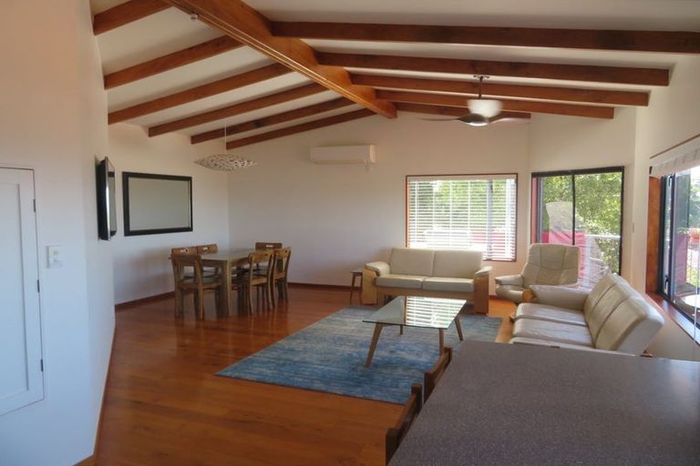 Photo of property in 18a Harvey Road, Bluff Hill, Napier, 4110