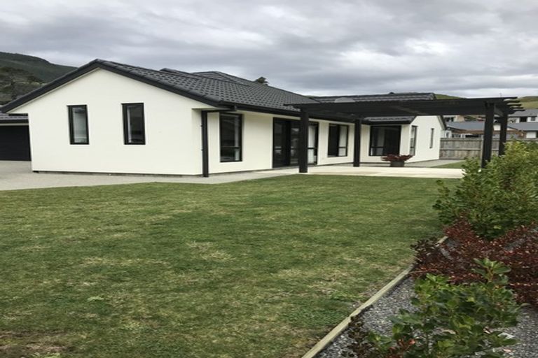 Photo of property in 61 Montebello Avenue, Stoke, Nelson, 7011