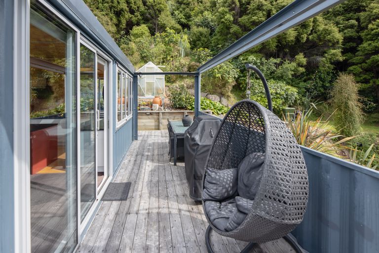 Photo of property in 176 Wainui Main Road, French Farm, 7582