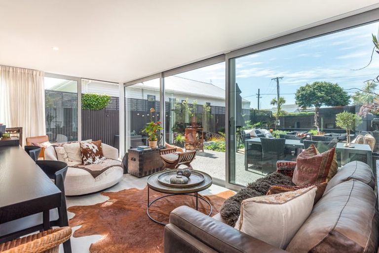 Photo of property in 44a Wiggins Street, Sumner, Christchurch, 8081