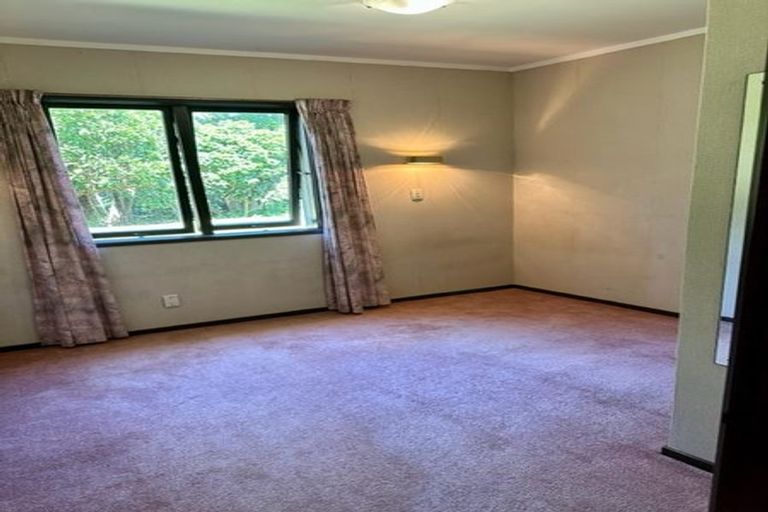 Photo of property in 6 Matanui Street, Northcote, Auckland, 0627