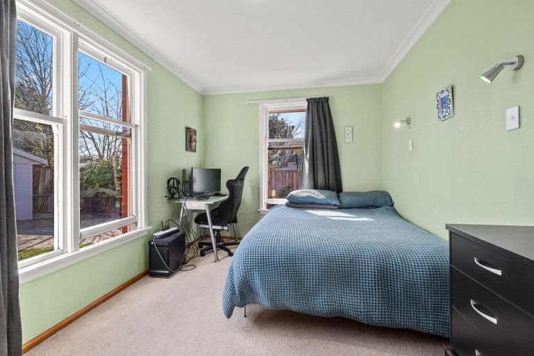 Photo of property in 21 Teesdale Street, Burnside, Christchurch, 8053
