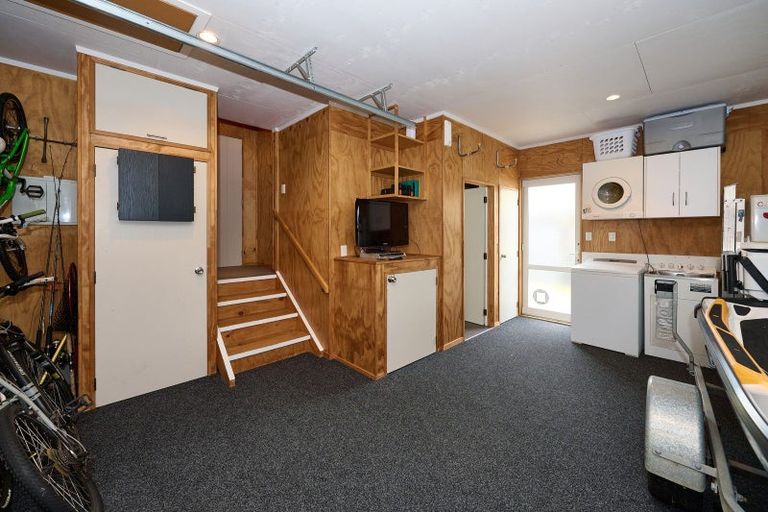Photo of property in 156 Sands Crescent, Matarangi, Whitianga, 3592