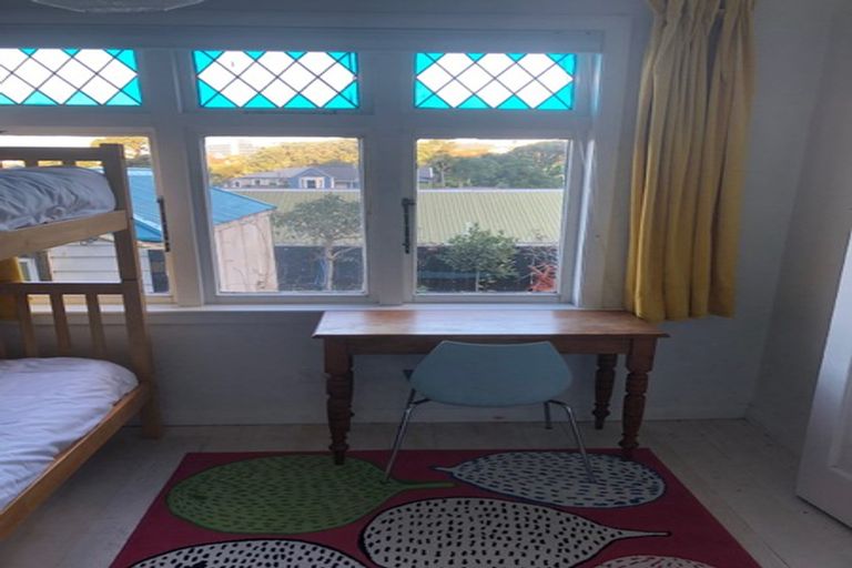 Photo of property in 6 Barton Terrace, Thorndon, Wellington, 6011