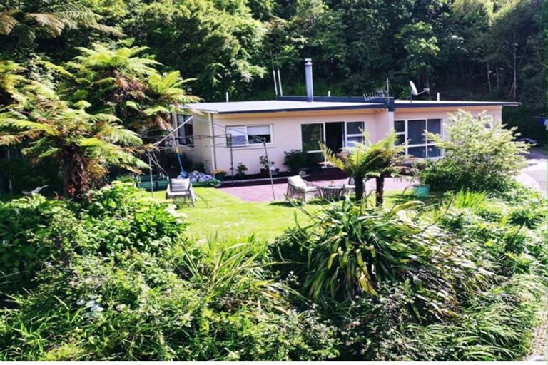 Photo of property in 73 State Highway 30, Lake Rotoma, Rotorua, 3074