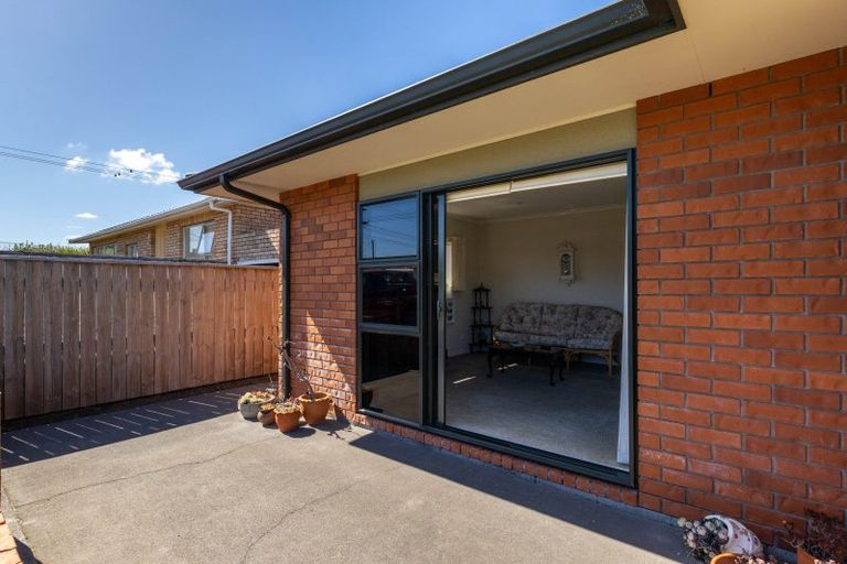 Photo of property in 36 Clemow Road, Fitzroy, New Plymouth, 4312
