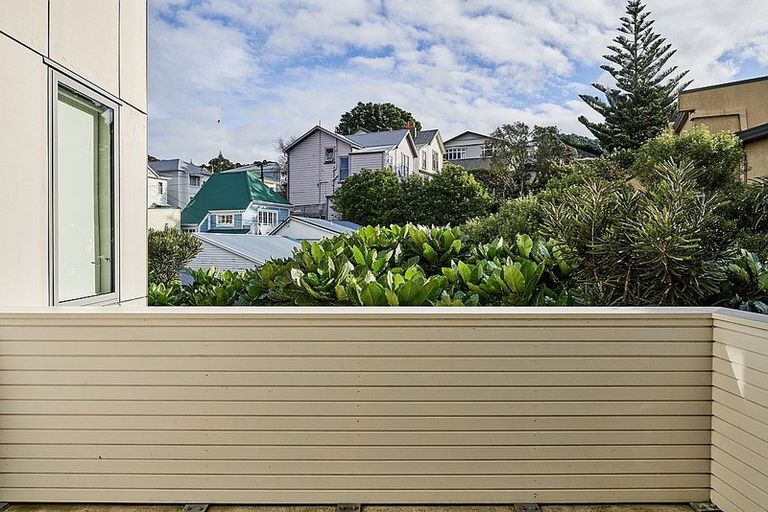 Photo of property in Masina Apartments, 207/80 Riddiford Street, Newtown, Wellington, 6021