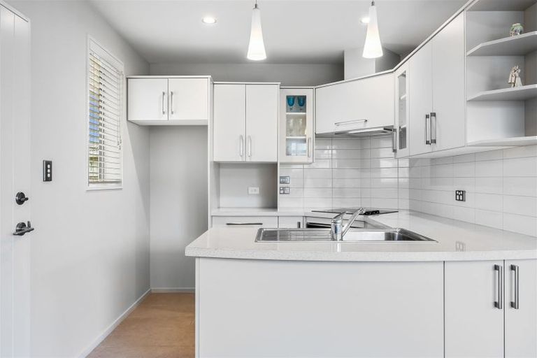 Photo of property in 2/14 Nicholls Road, Halswell, Christchurch, 8025