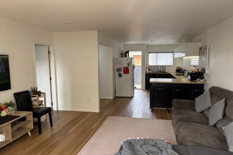 Photo of property in 1/10 Mangaroa Hill Road, Maoribank, Upper Hutt, 5018