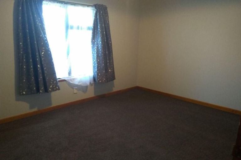 Photo of property in 12 Tauiwi Crescent, Hei Hei, Christchurch, 8042