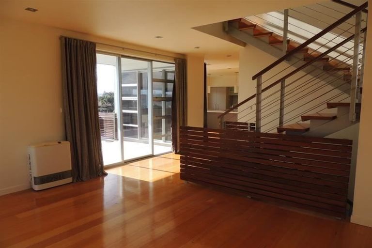 Photo of property in 84b Charles Street, Westshore, Napier, 4110