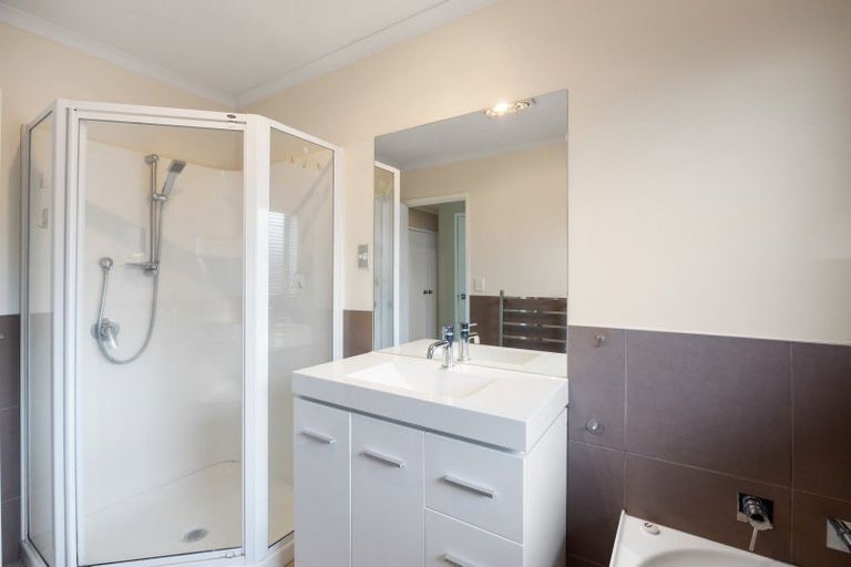 Photo of property in 115 Wentworth Drive, Rototuna North, Hamilton, 3210