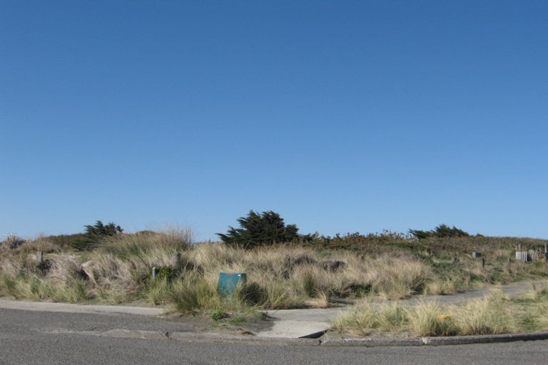 Photo of property in 52 Hunia Terrace, Himatangi Beach, Foxton, 4891