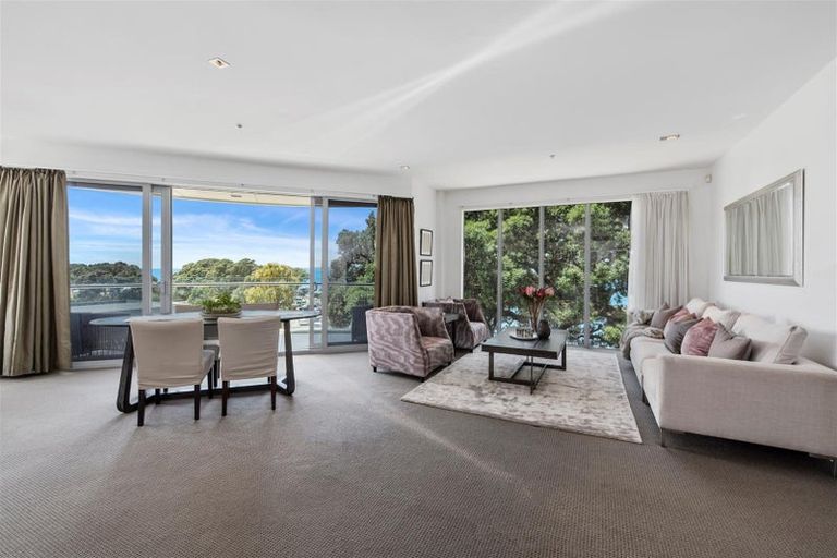 Photo of property in 1/7 The Promenade, Takapuna, Auckland, 0622