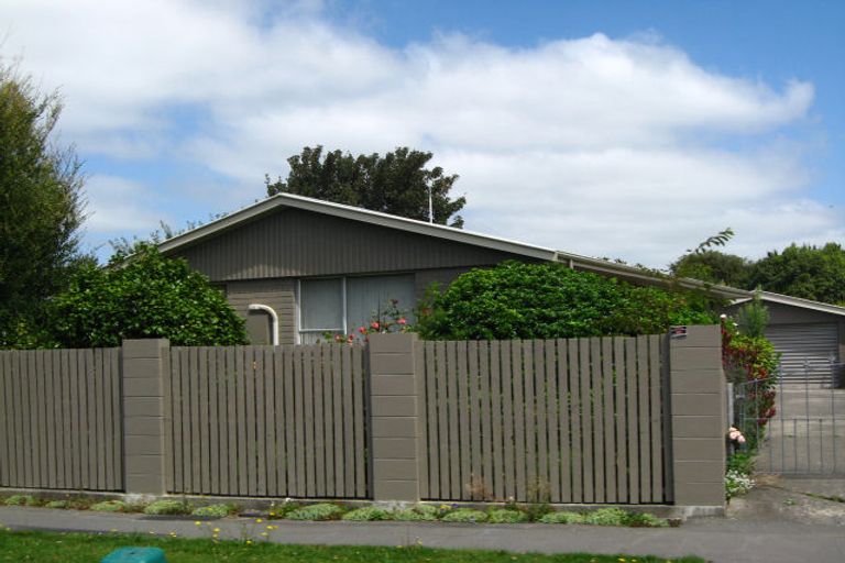 Photo of property in 11 Northcroft Street, Hoon Hay, Christchurch, 8025