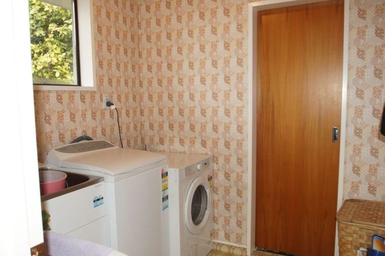 Photo of property in 12 Kinley Street, Rangiora, 7400