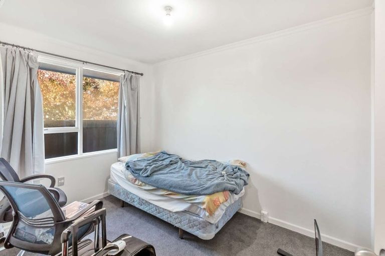 Photo of property in 1/185 Queenspark Drive, Parklands, Christchurch, 8083