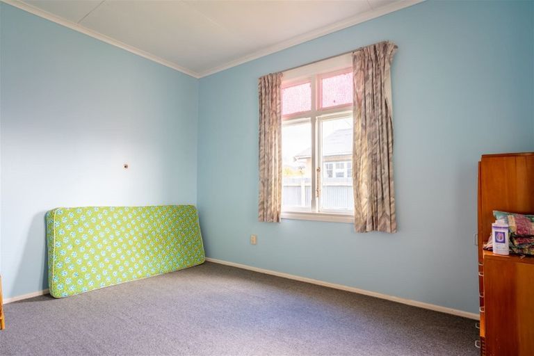 Photo of property in 17 George Street, Waimate, 7924