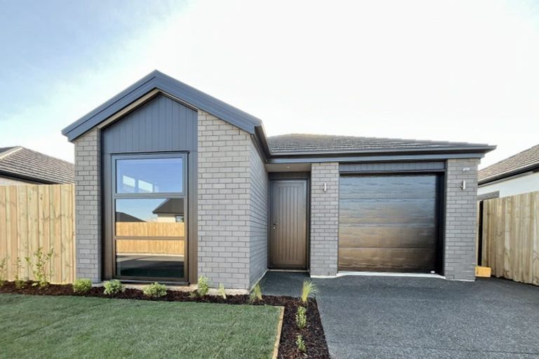 Photo of property in 4 Maple Lane, Rolleston, 7614