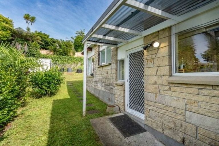 Photo of property in 5b Caernarvon Street, Dinsdale, Hamilton, 3204