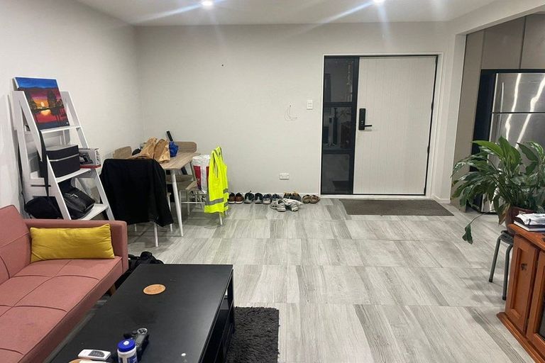 Photo of property in 142a Golf Road, Titirangi, Auckland, 0600