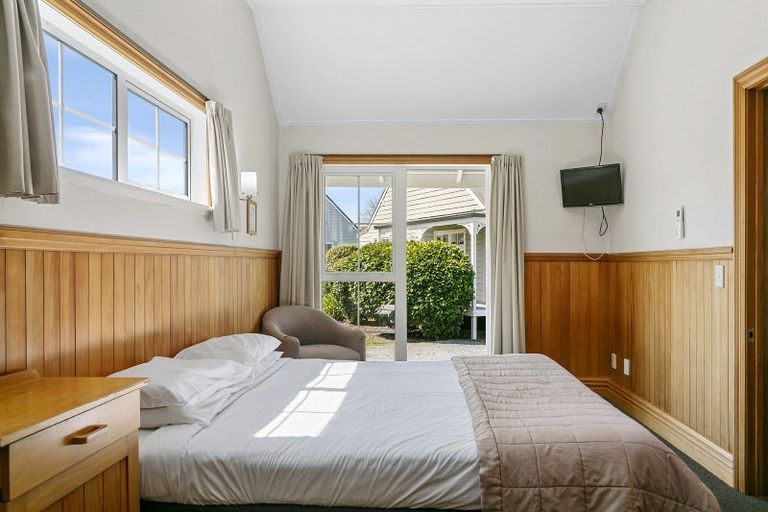 Photo of property in 33/30 Sorrento Drive, Rangatira Park, Taupo, 3330