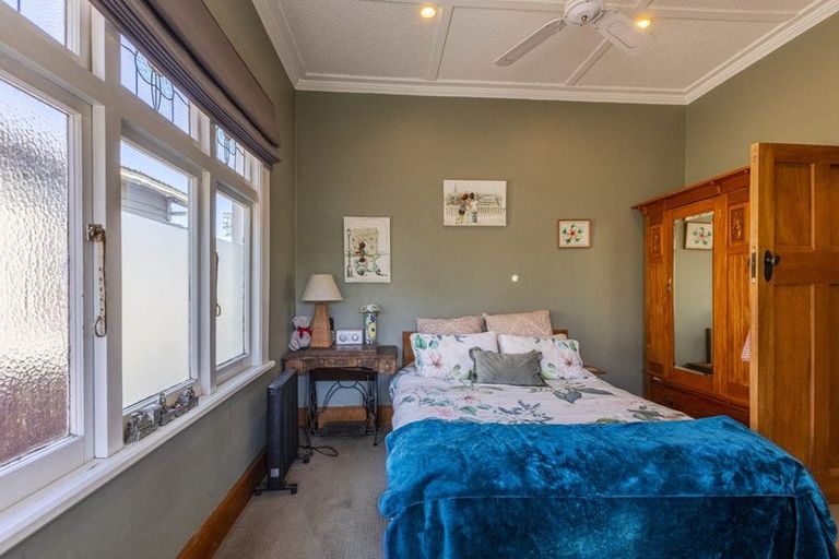 Photo of property in 178 Vigor Brown Street, Napier South, Napier, 4110