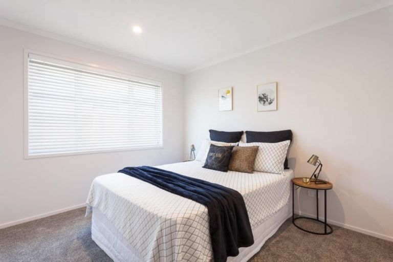 Photo of property in 33 Kotiate Street, Papamoa Beach, Papamoa, 3118