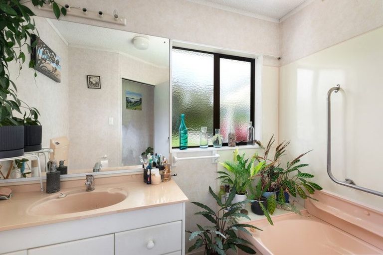 Photo of property in 133a Athenree Road, Athenree, Katikati, 3177