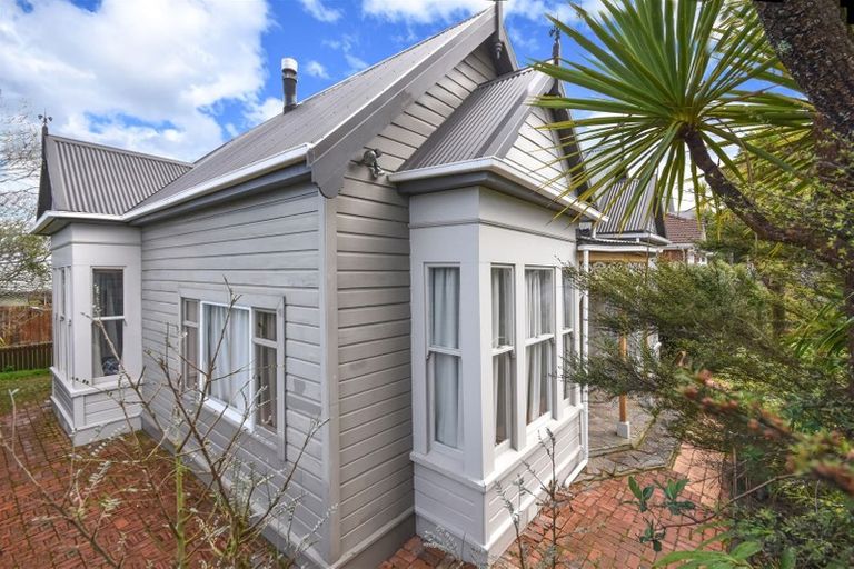 Photo of property in 175 Taieri Road, Kaikorai, Dunedin, 9010