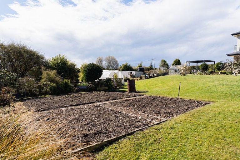 Photo of property in 40 Liverpool Street, Hampden, 9410