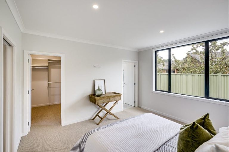 Photo of property in 21 West Place, Greenmeadows, Napier, 4112