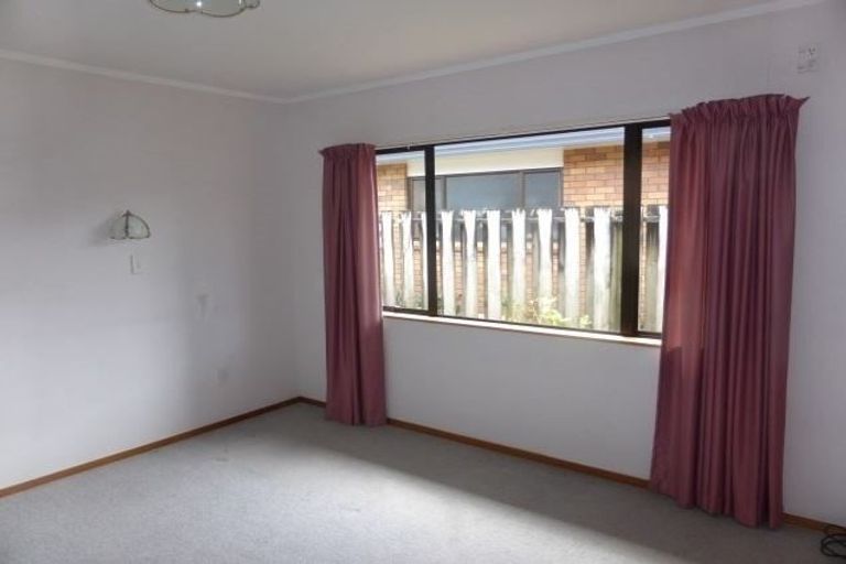Photo of property in 17 Nixon Street, Kensington, Whangarei, 0112