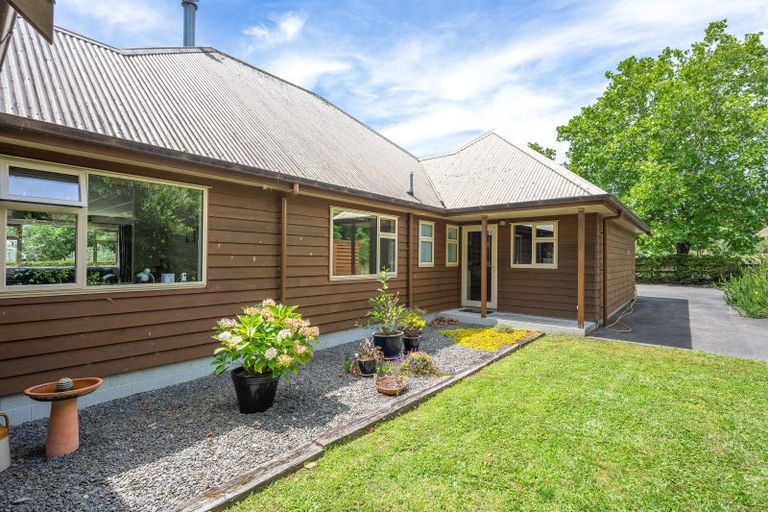 Photo of property in 24 Settlement Road, Te Horo, Otaki, 5582