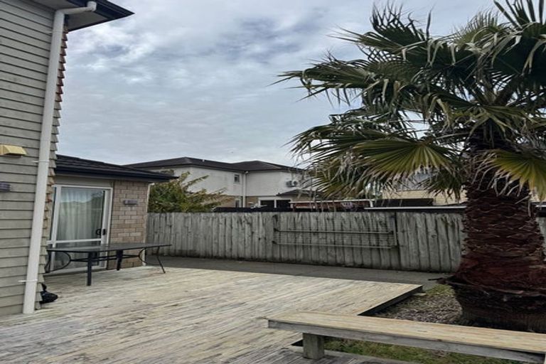Photo of property in 14 Arranmore Drive, Flat Bush, Auckland, 2019