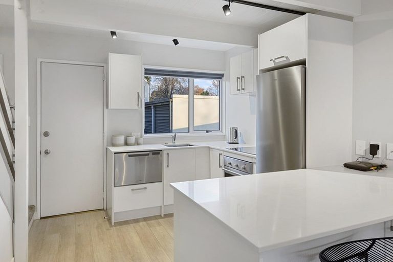 Photo of property in 2/18 Salisbury Street, Christchurch Central, Christchurch, 8013