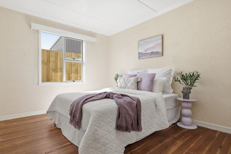 Photo of property in 5 Moa Street, Mount Maunganui, 3116