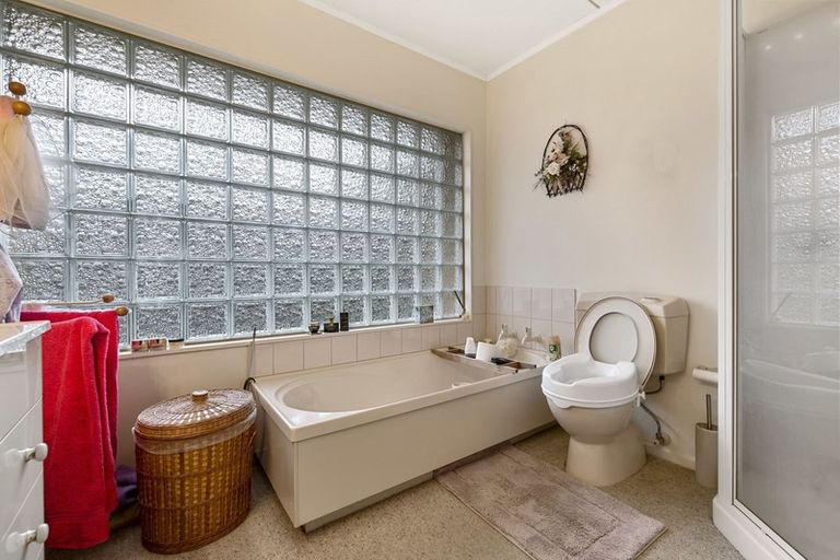 Photo of property in 57 Wylie Street, Glenholme, Rotorua, 3010