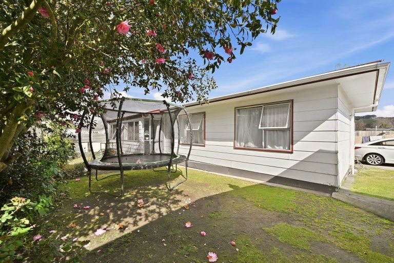 Photo of property in 8b Spinel Place, Pukehangi, Rotorua, 3015