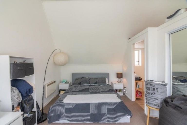 Photo of property in Mcfarlane Mews, 8/2 Mcfarlane Street, Mount Victoria, Wellington, 6011