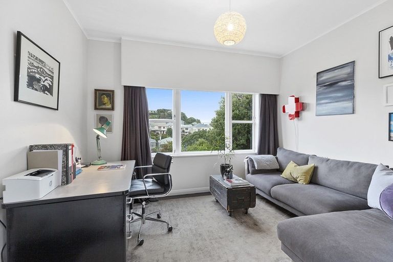 Photo of property in 83 Hataitai Road, Hataitai, Wellington, 6021