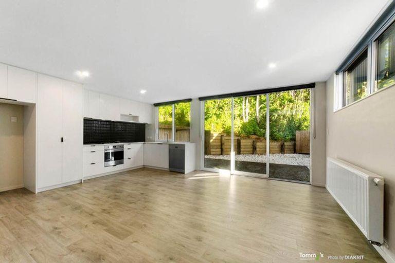 Photo of property in 12/6 Bushland Grove, Paparangi, Wellington, 6037