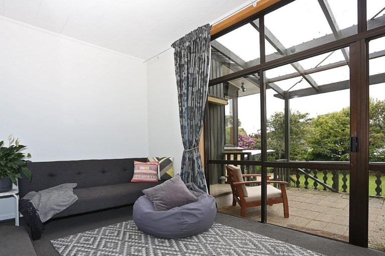 Photo of property in 28 Helmsdale Street, Waverley, Invercargill, 9810