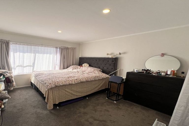 Photo of property in 2/48 Jutland Road, Hauraki, Auckland, 0622